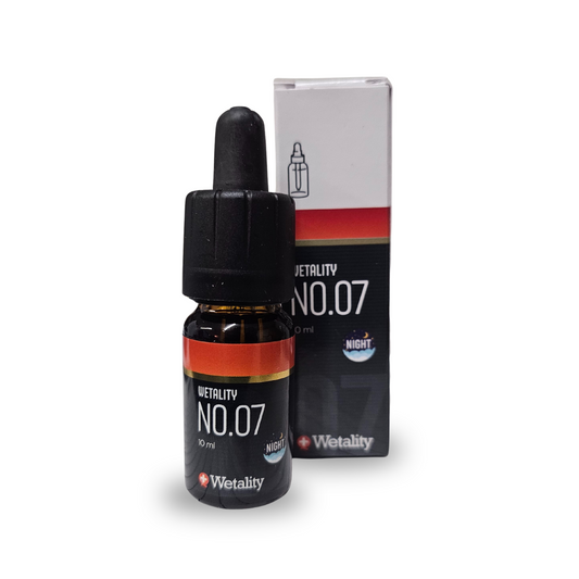 No. 07 Sleep olie i 10ml flaske med pipette, kassen til flasken står skråt bagved.